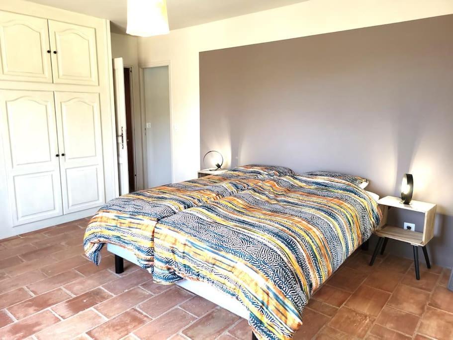 Chante Coucou Saint-Saturnin-lès-Apt Extérieur photo